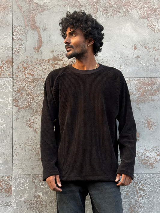 Black Ribbed Sweatshirt