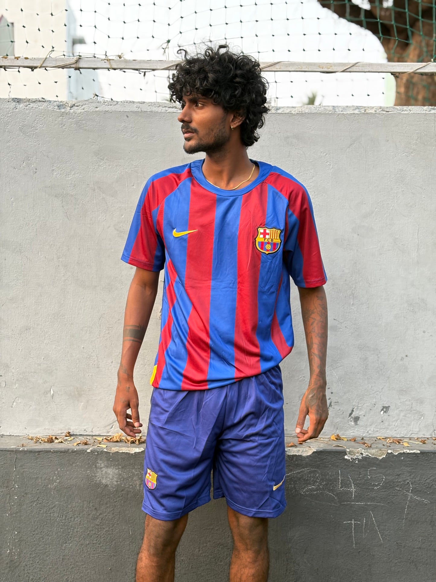 BARCELONA HOME 2005/06 OFFICIAL RETRO KIT