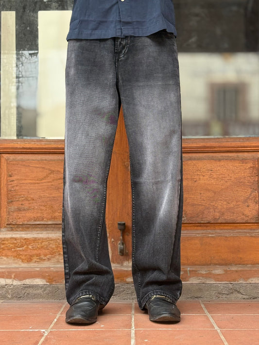 Black Straight Fit Baggy Jeans