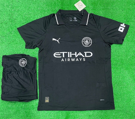 MANCHESTER CITY KIT
