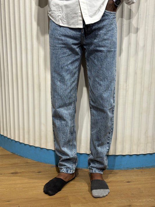 Light Blue Semi Baggy Jeans