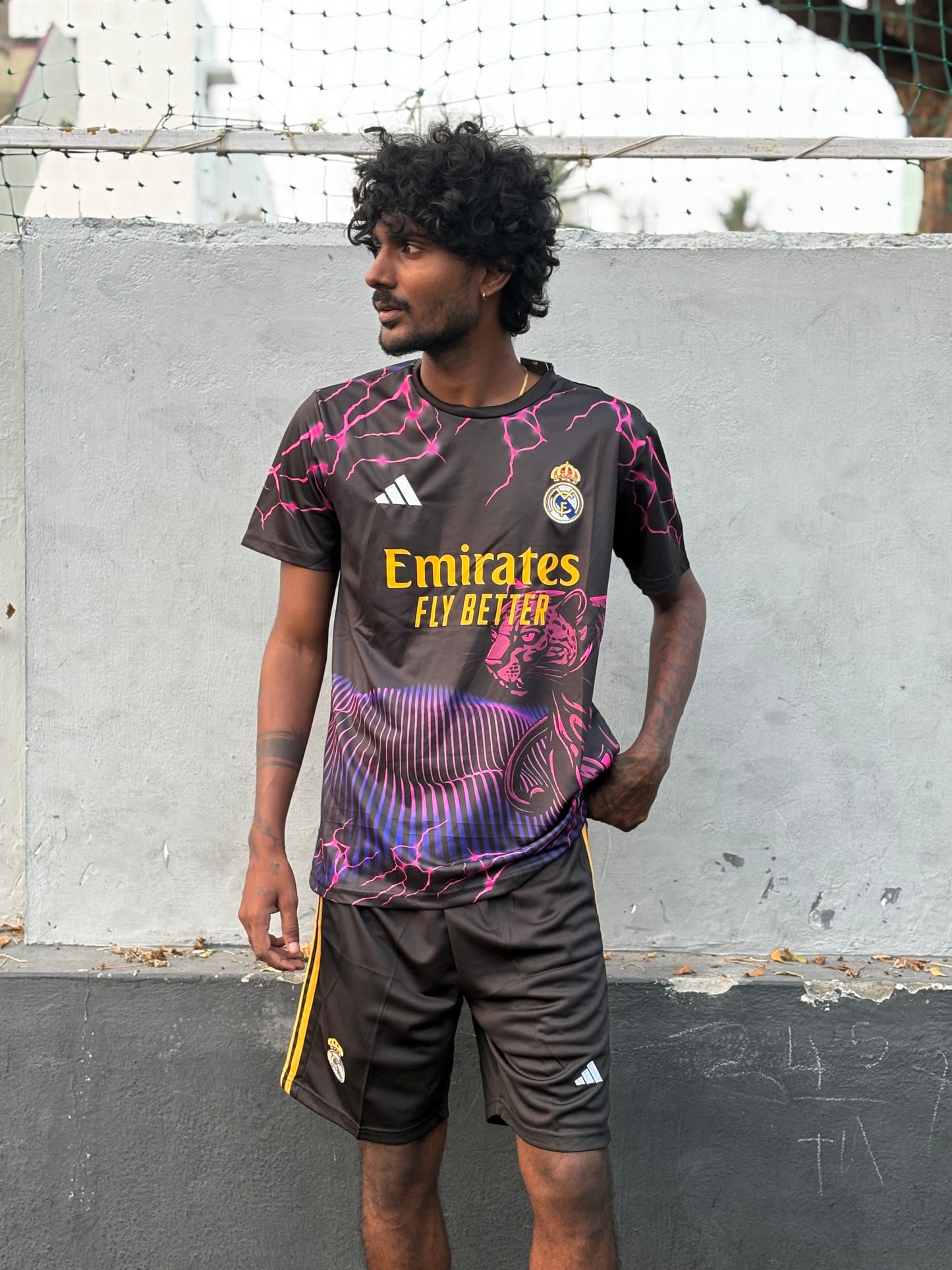 REAL MADRID X PINK TIGER 2024-25 PREMIUM KIT