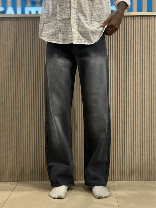 Black Straight Fit Baggy Jeans