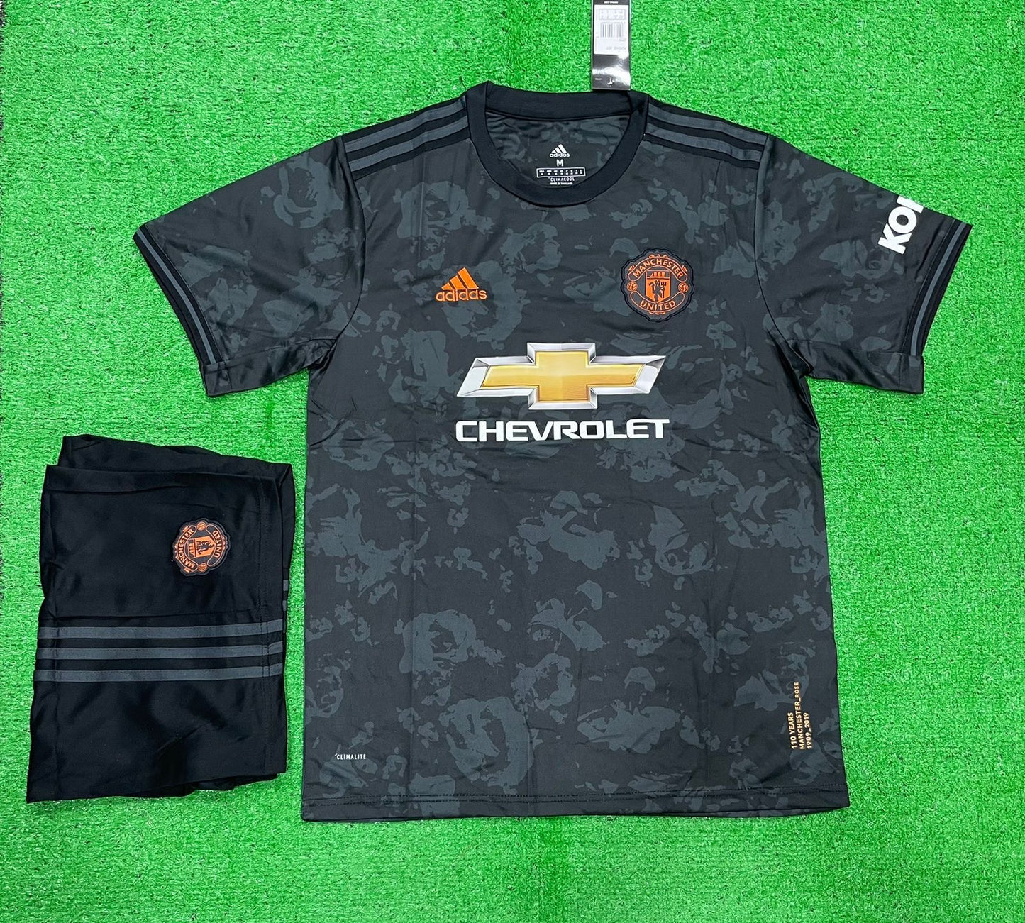 MANCHESTER UNITED KIT