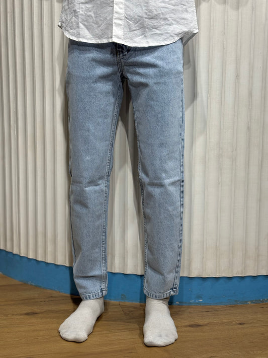 Light Blue Semi Baggy Jeans
