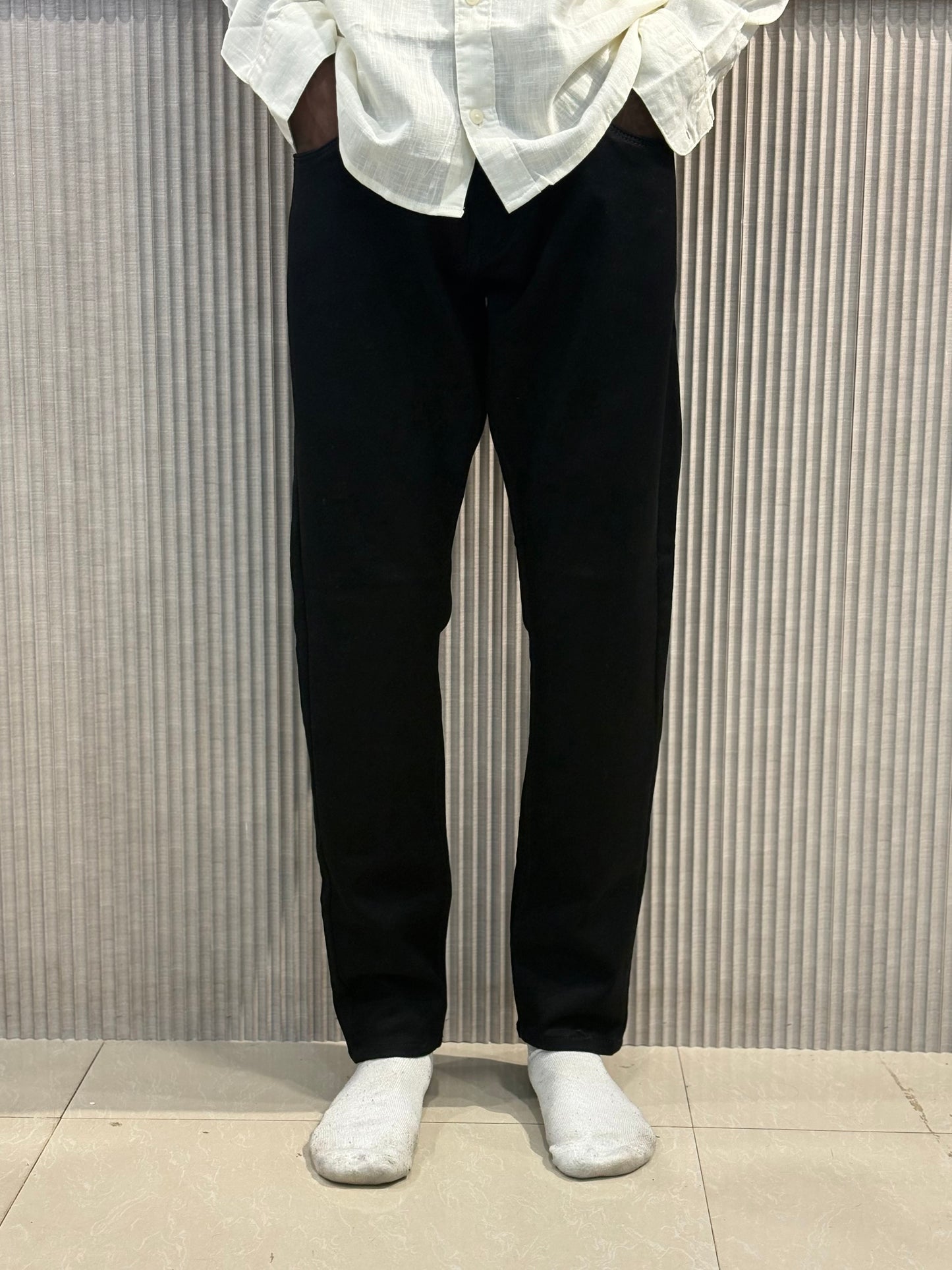 Jet Black Ankle Fit Jeans