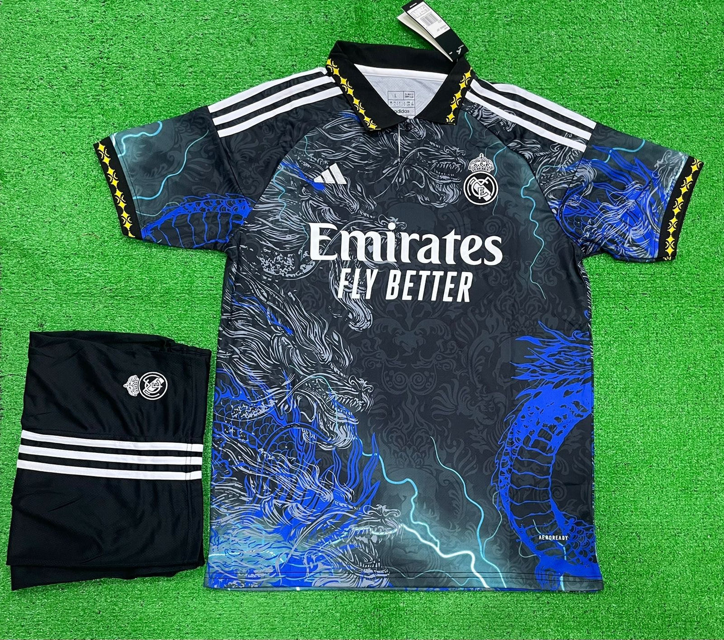 REAL MADRID KIT