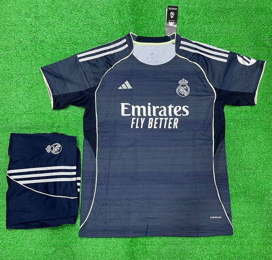 REAL MADRID KIT